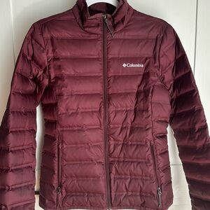 Columbia McKay Lake down puffer jacket (S)